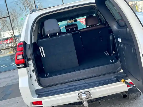 Toyota Prado 2018