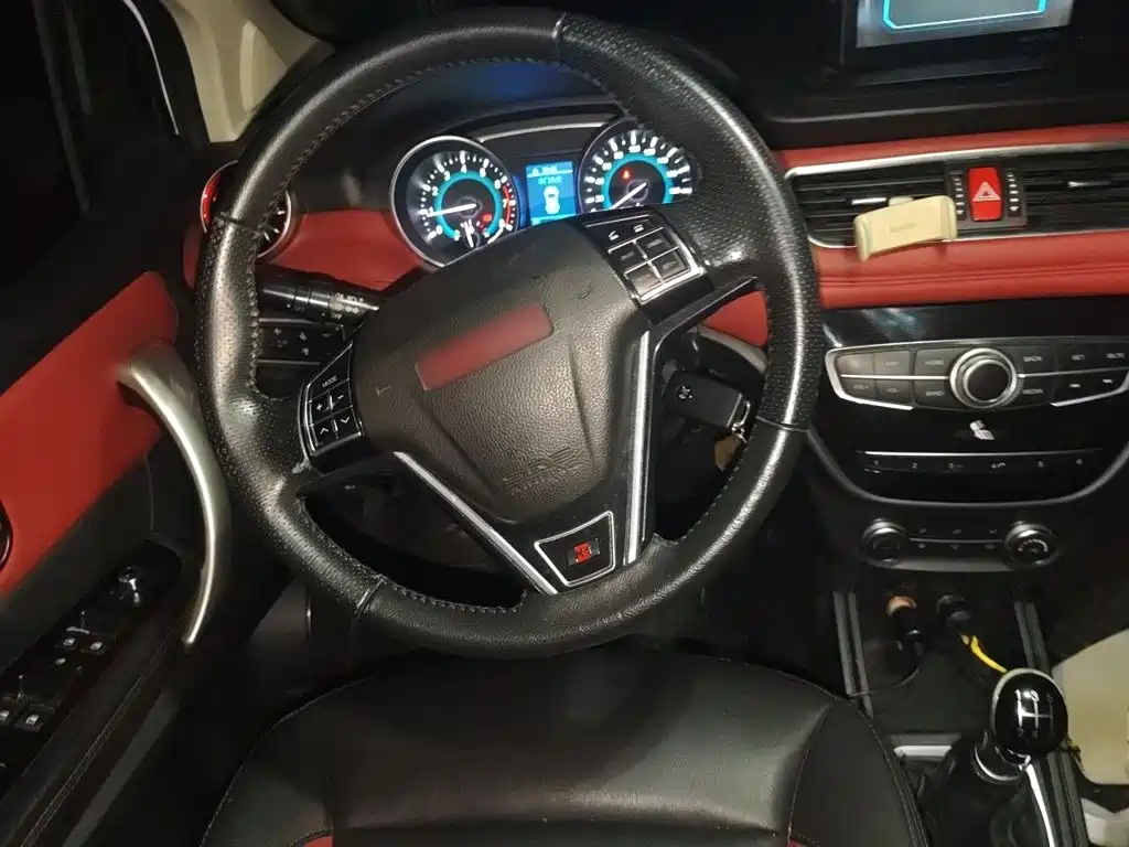 Haval H1 2015 — фото 6
