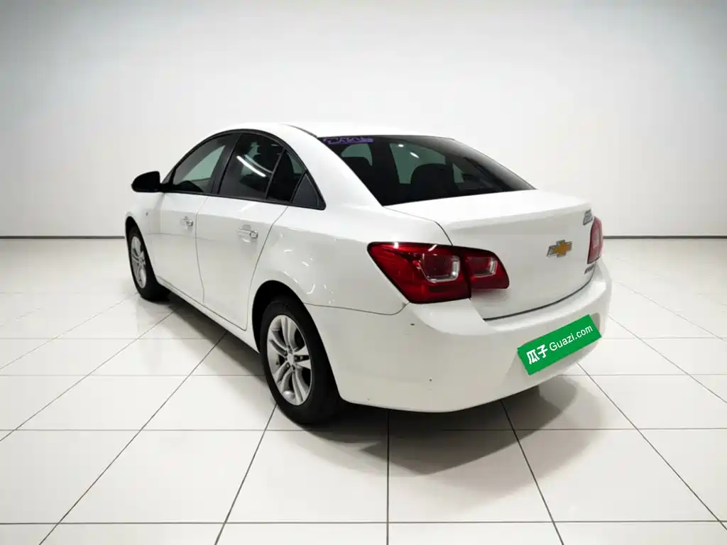 Chevrolet Cruze 2015 — фото 4