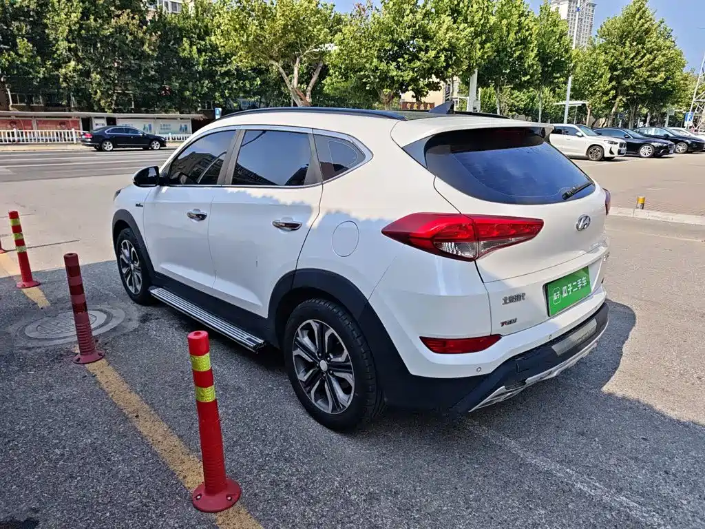 Hyundai Tucson 2016 — фото 26