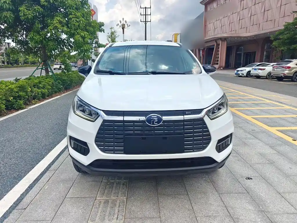 BYD Yuan EV 2021