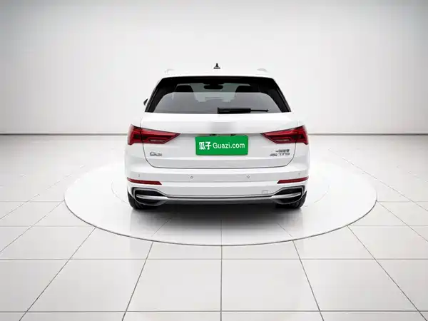 Audi Q3 2021
