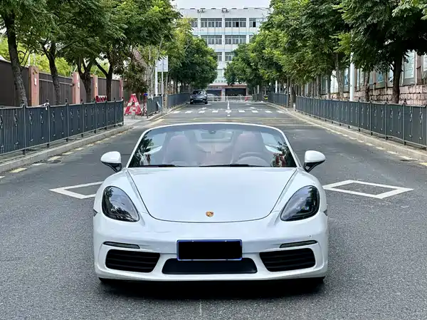 Porsche 718 2022