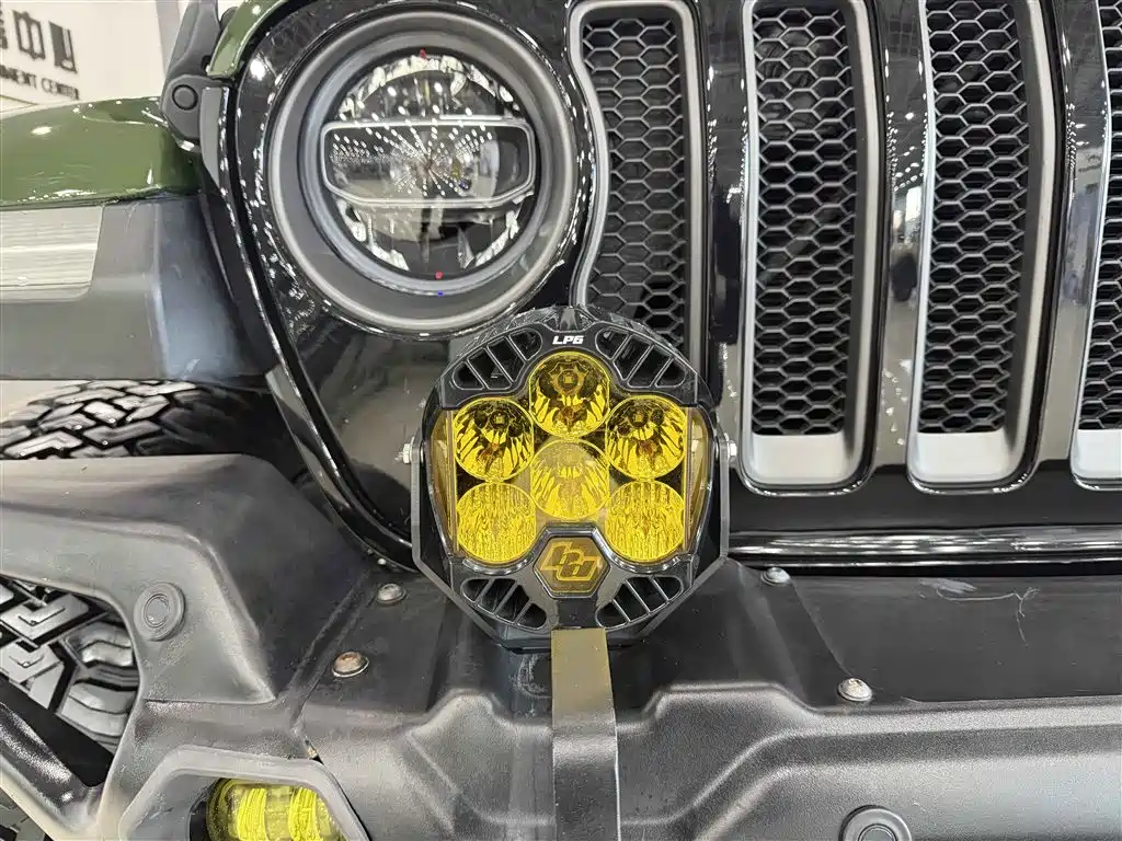 Jeep Gladiator 2023 — фото 14