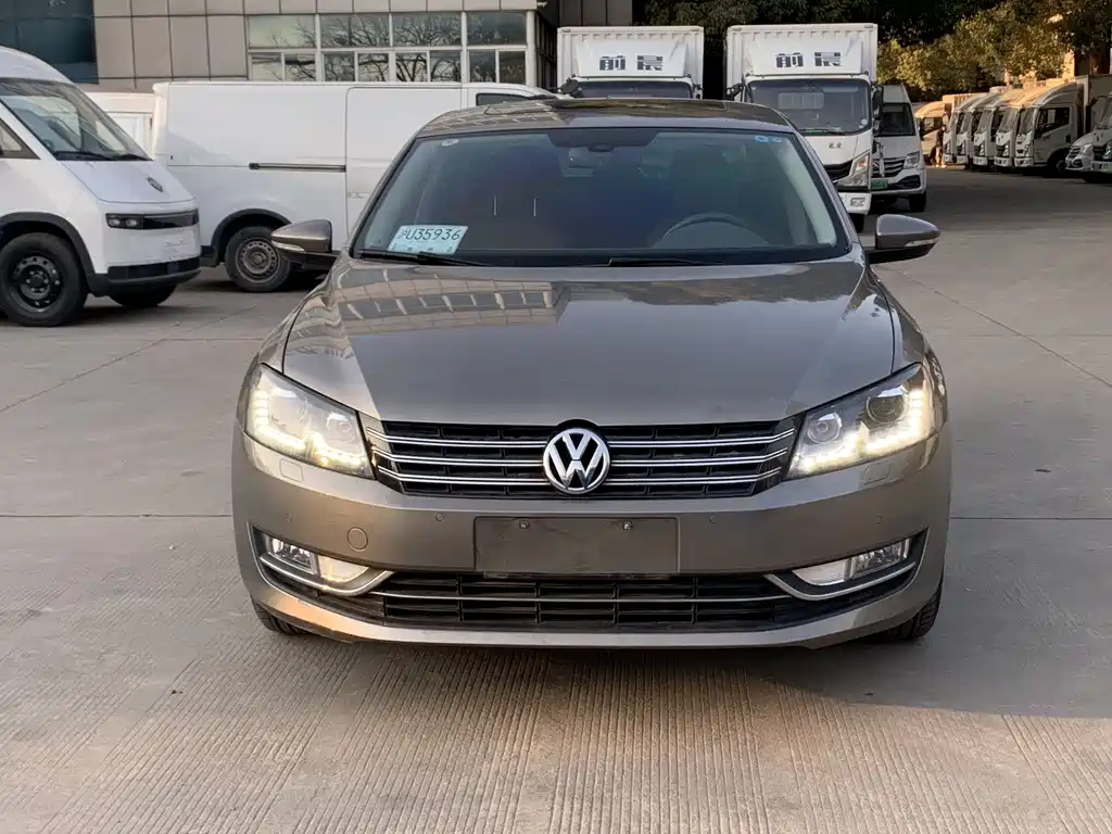 Volkswagen Passat 2015 — фото 2