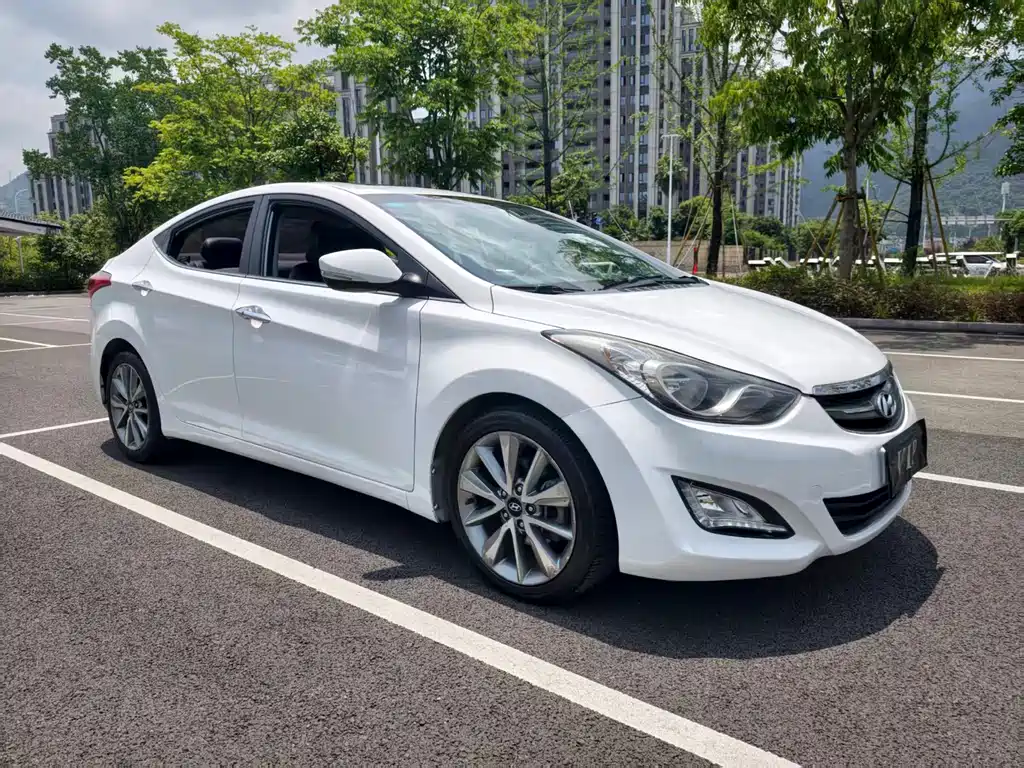 Hyundai Elantra Langdong 2016