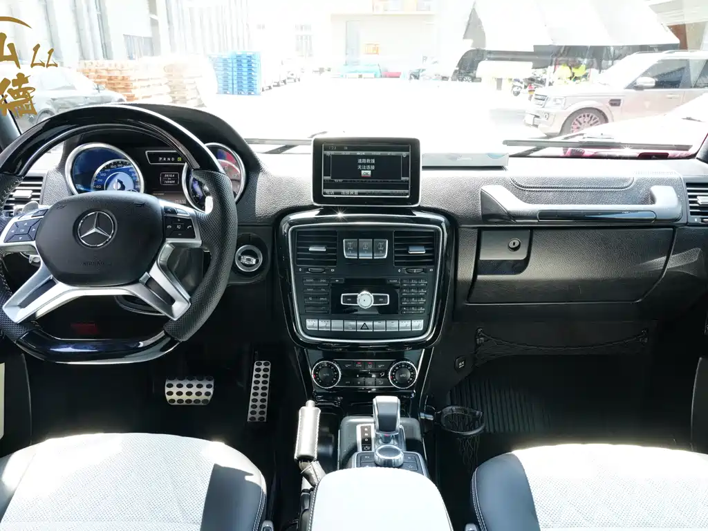 Mercedes-Benz G-Class AMG 2015 — фото 14