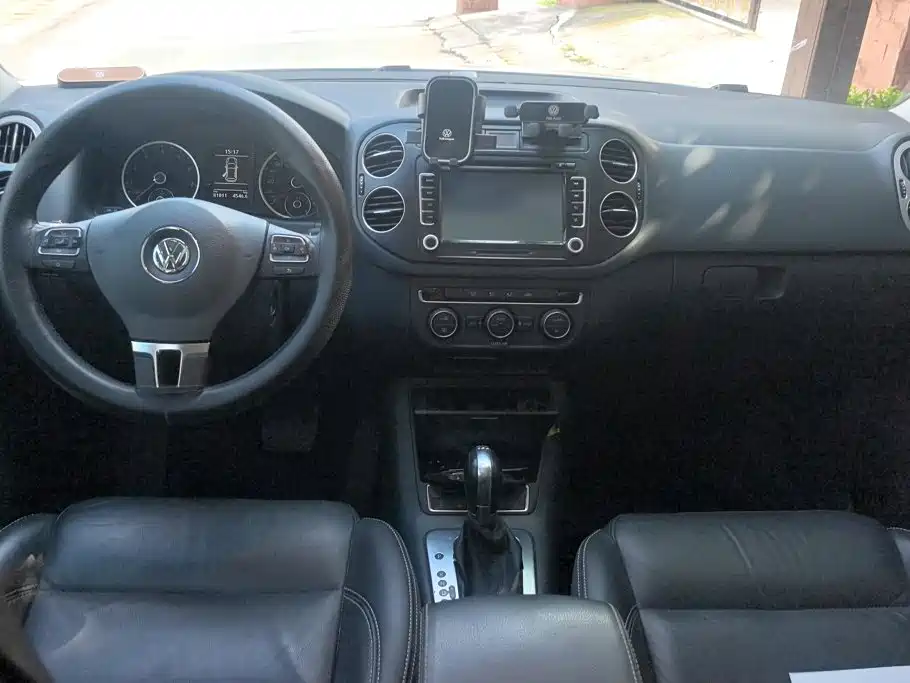 Volkswagen Tiguan 2017 — фото 12