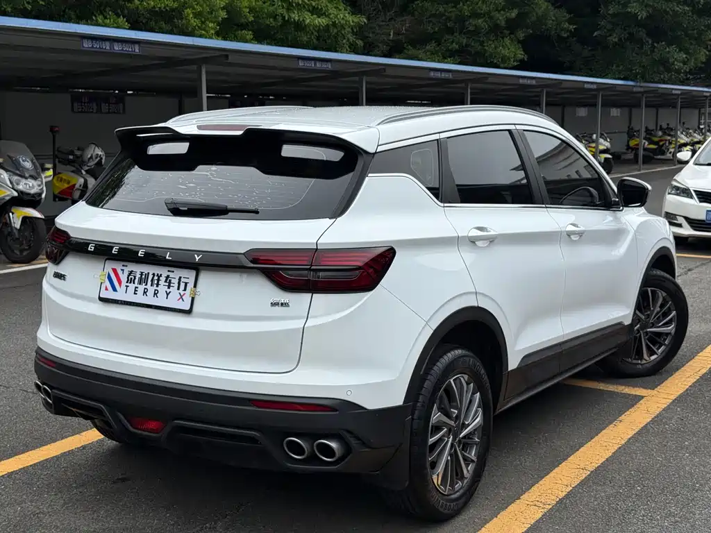 Geely Binyue 2022