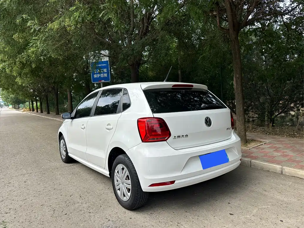Volkswagen Polo 2016