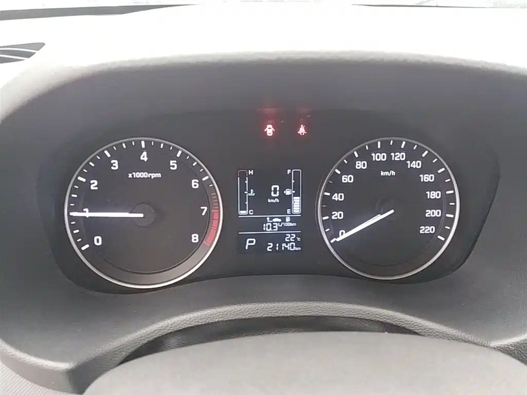 Hyundai ix25 2016 — фото 12