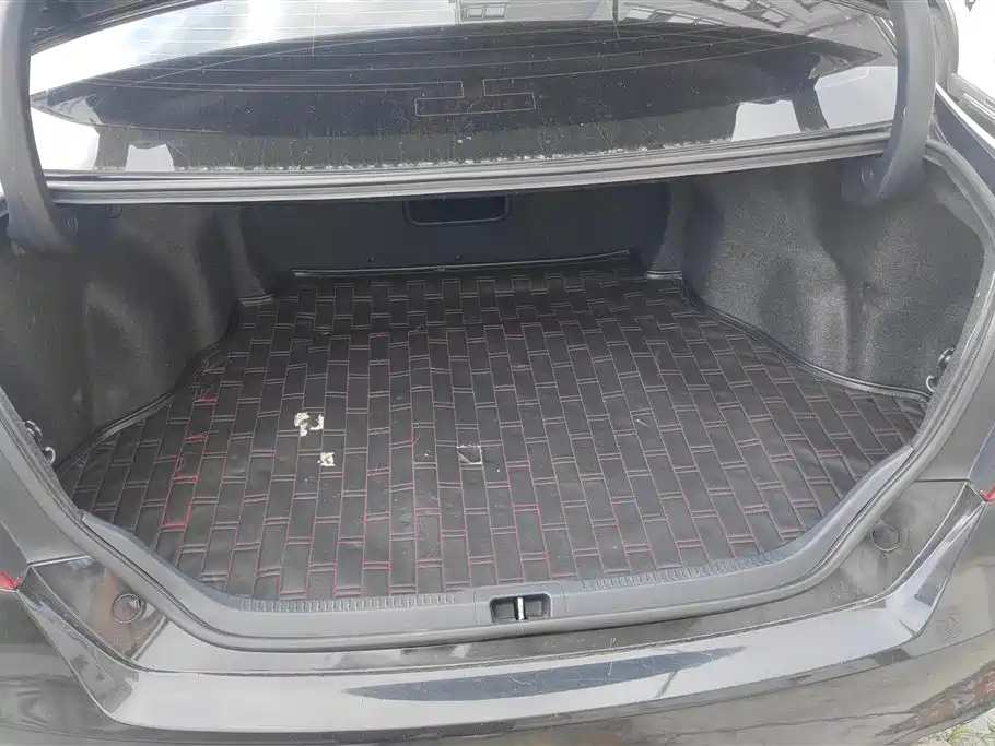 Toyota Camry 2015