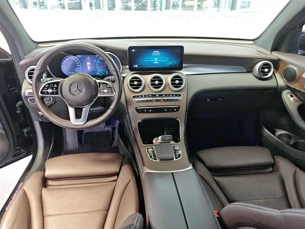 Mercedes-Benz GLC 2022 — фото 10