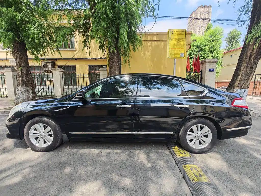 Nissan Teana 2011