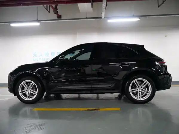 Porsche Macan 2023
