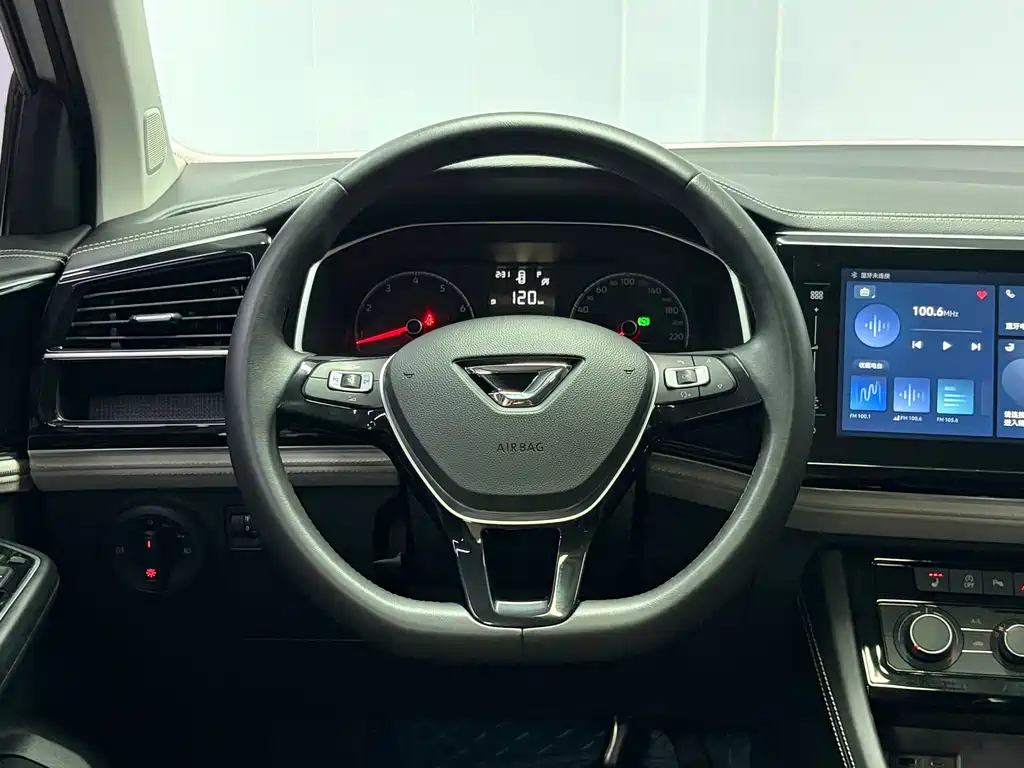 Jetta VS5 2023