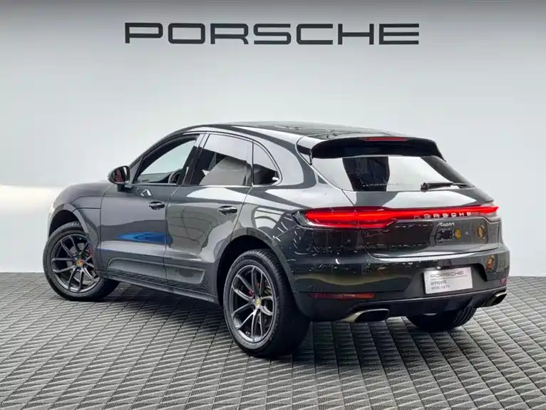 Porsche Macan 2020