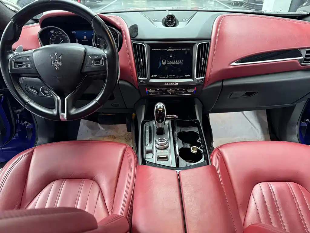 Maserati Levante 2020 — фото 10
