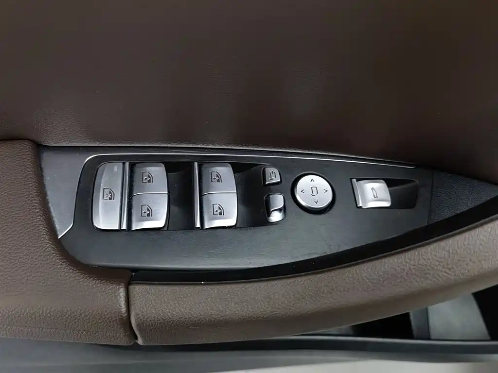 BMW X3 2022 — фото 9