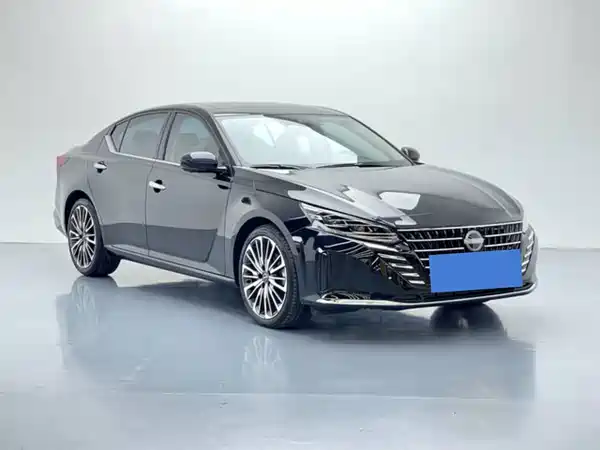 Nissan Teana 2022