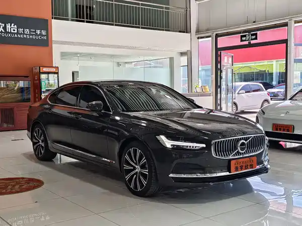 Volvo S90 2024