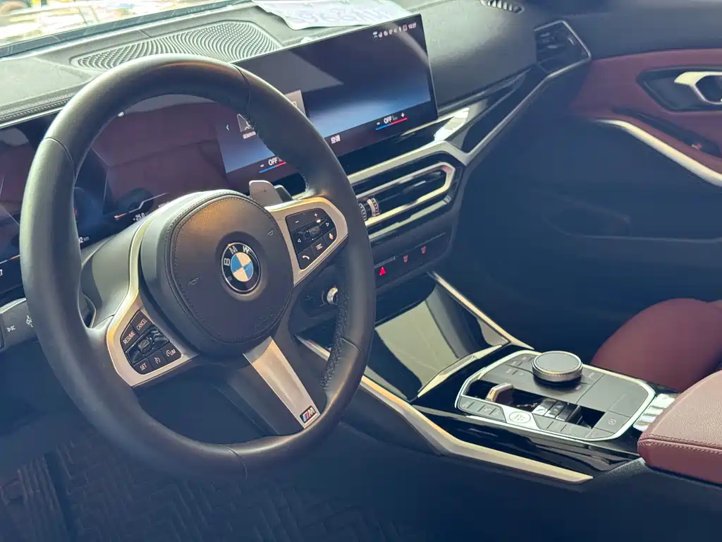 BMW 3 Series 2023 — фото 10