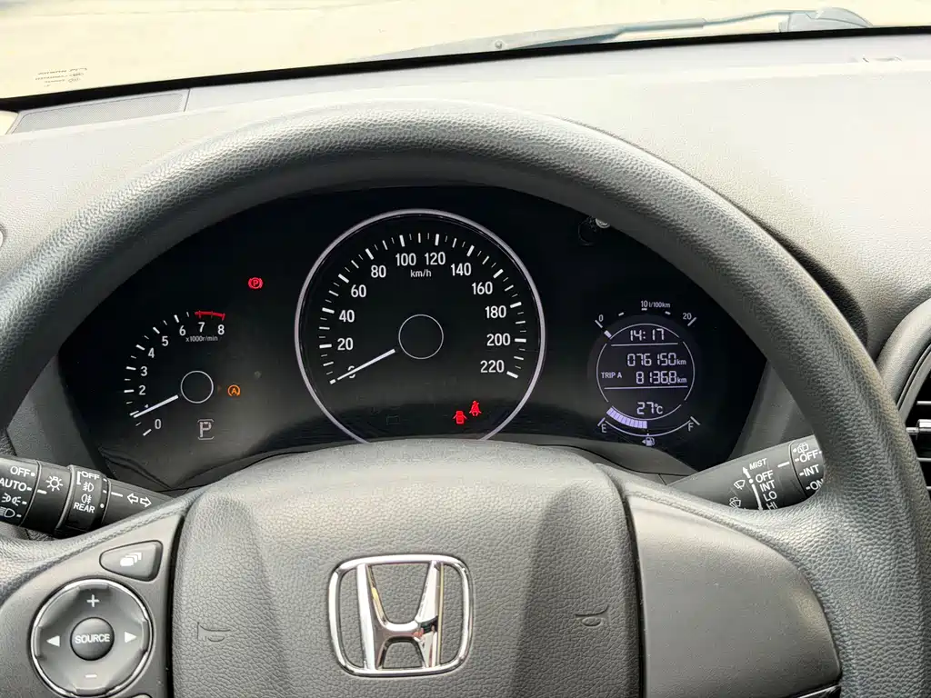 Honda Vezel 2021 — фото 11