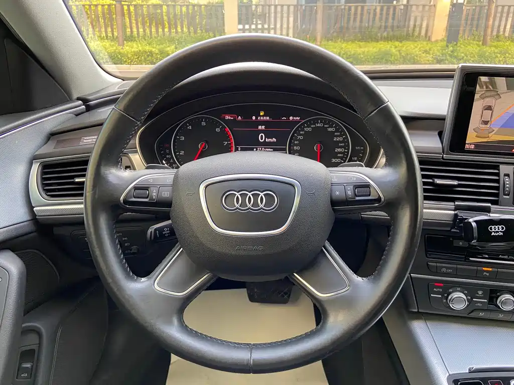 Audi A6L 2015 — фото 12