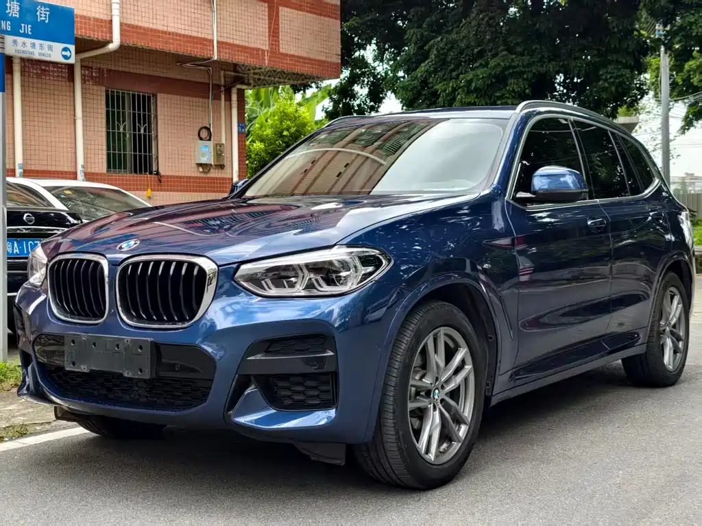 BMW X3 2021