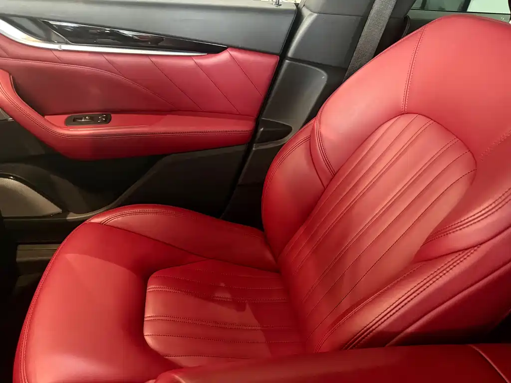 Maserati Levante 2021 — фото 16