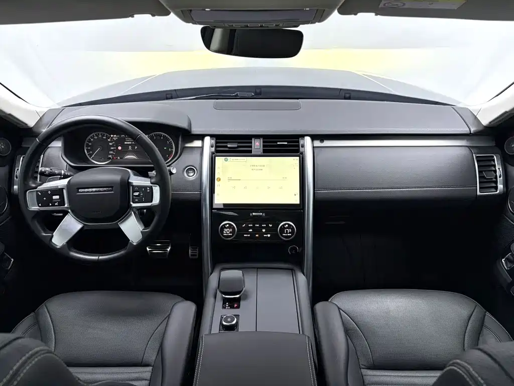 Land Rover Discovery 2022