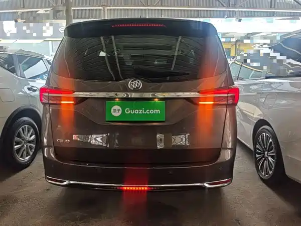 Buick GL8 2023