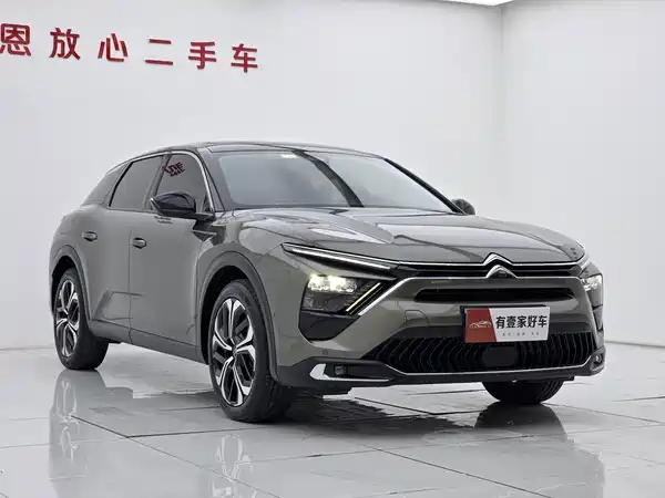 Citroën Versailles C5 X 2022