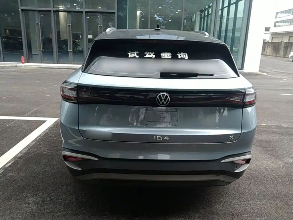 Volkswagen ID.4 X 2024