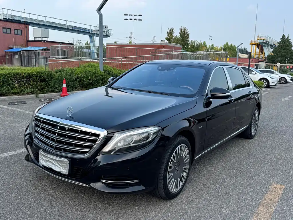 Mercedes-Benz Maybach S-Class 2017 — фото 1