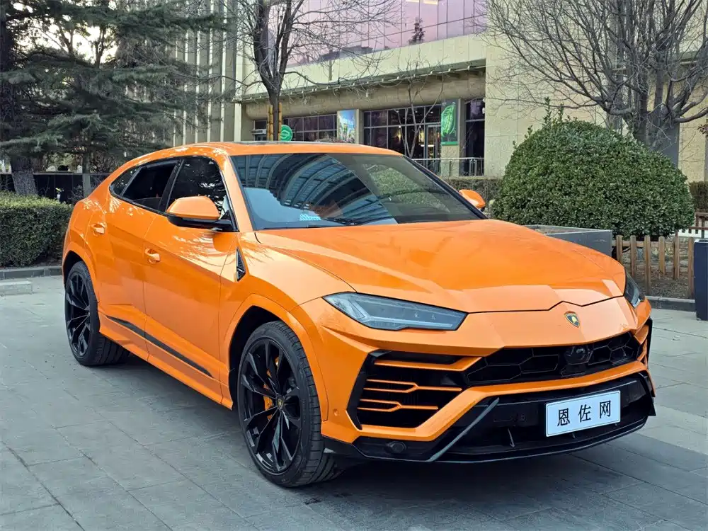 Lamborghini Urus 2023 — фото 3
