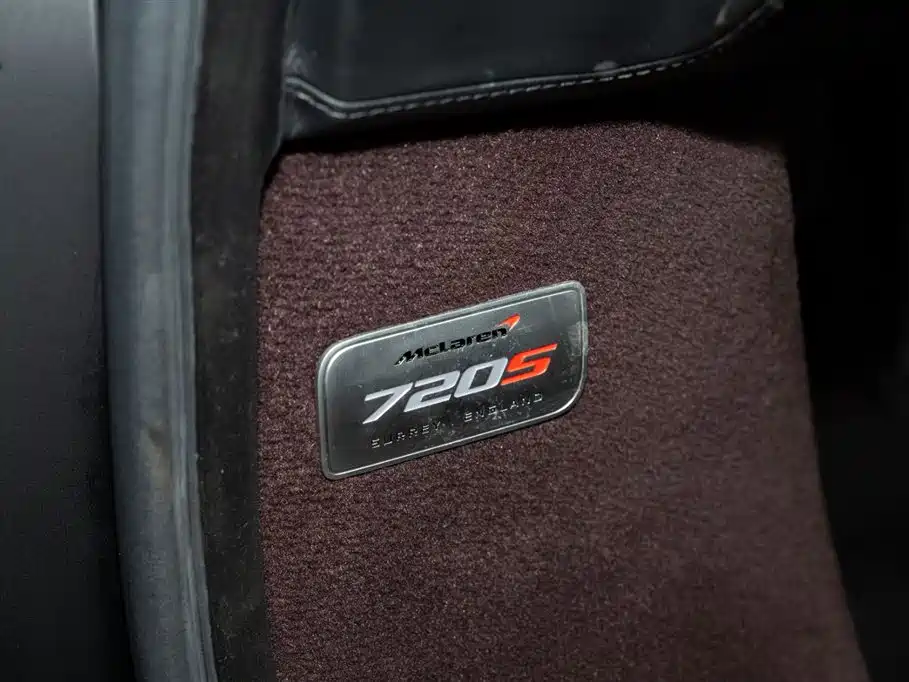 McLaren 720S 2018 — фото 13