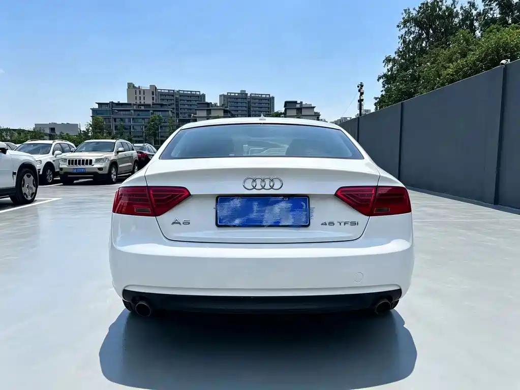 Audi A5 2015