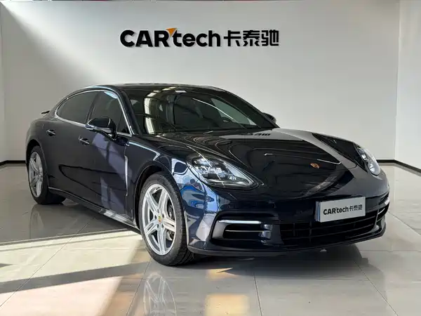 Porsche Panamera 2018