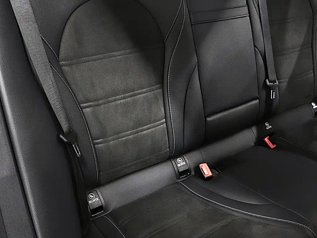 Mercedes-Benz C-Class AMG 2020 — фото 18