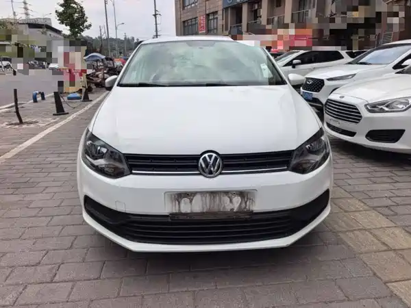 Volkswagen Polo 2015