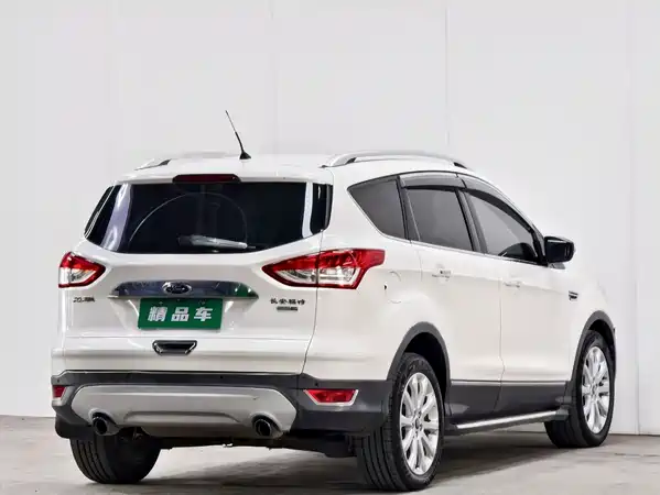 Ford Kuga 2014