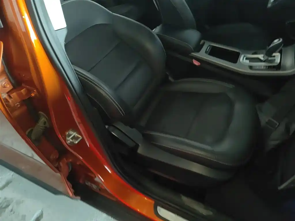 Geely Emgrand GS 2019 — фото 25