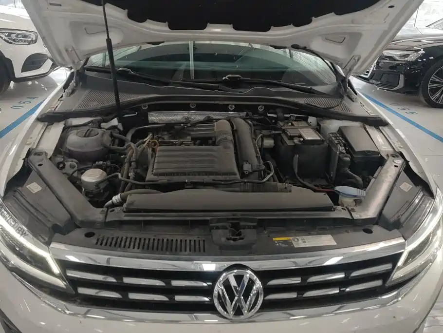 Volkswagen Lamando 2019 — фото 10