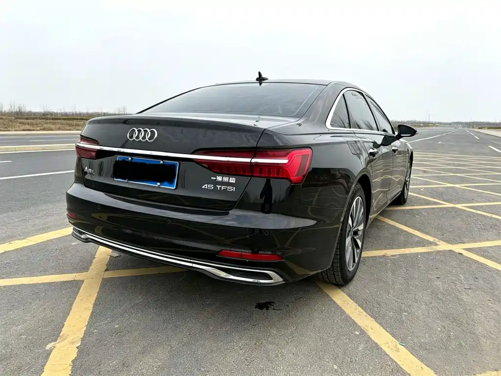 Audi A6L 2023 — фото 5