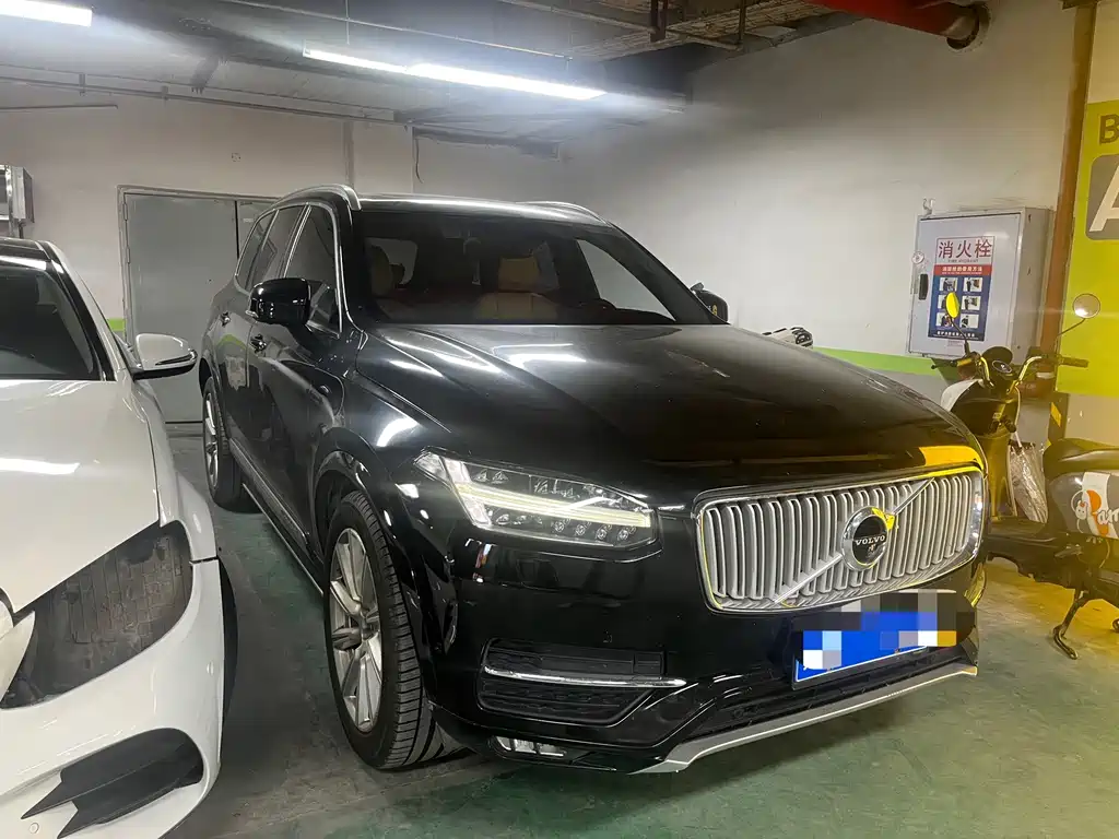 Volvo XC90 2019 — фото 3