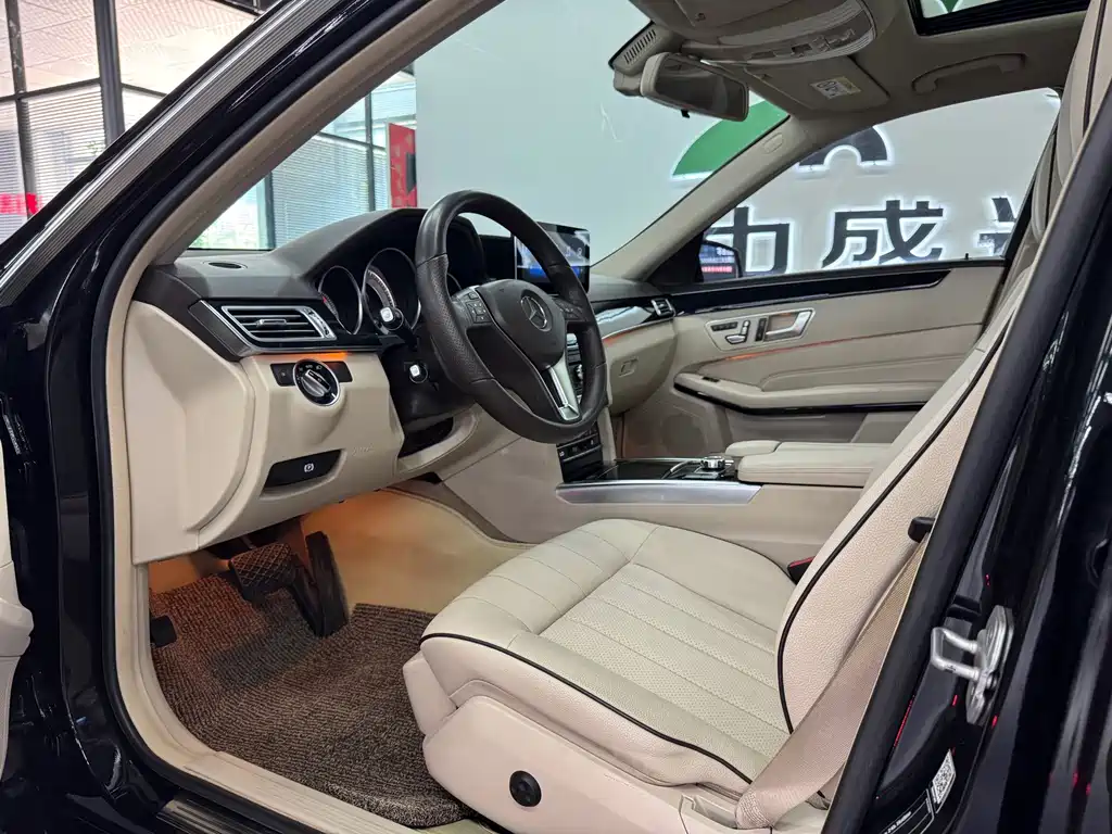Mercedes-Benz E-Class 2016