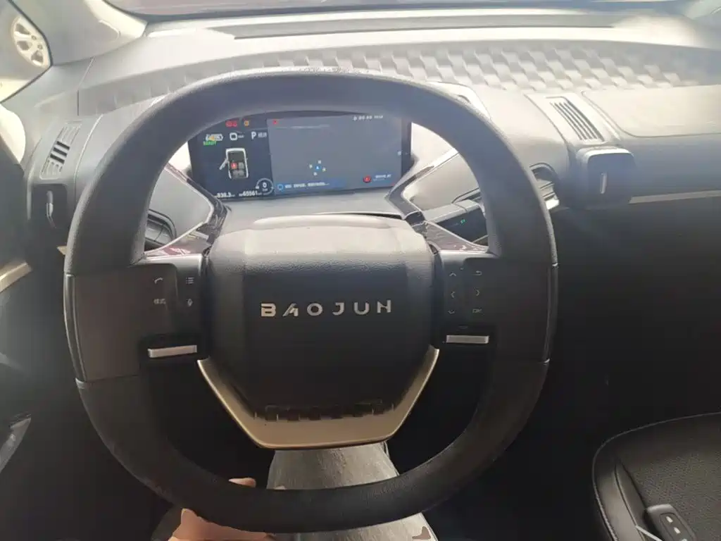 Baojun KiWi EV 2022 — фото 11