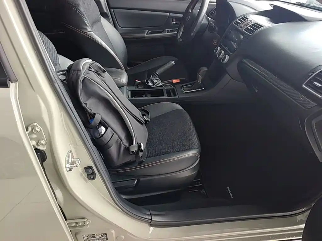 Subaru XV 2015 — фото 25