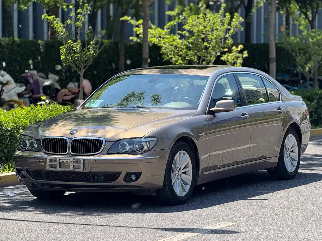 BMW 7 Series 2008 — фото 1